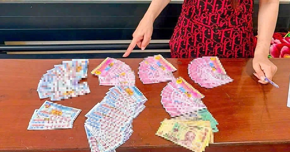 Bắt kẻ dàn cảnh cướp giật vé số, chiếm đoạt 352 tờ của người bán dạo
