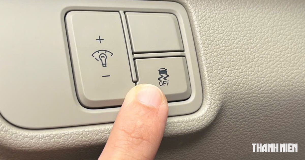 Giải mã nút bấm biểu tượng ô tô trượt kèm chữ 'OFF', khi nào nên bật, tắt?