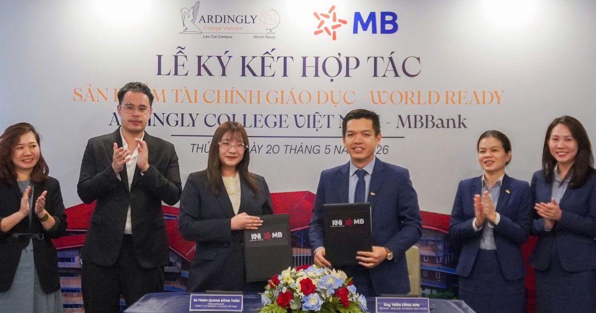 Hai ngân hàng tham gia gói tài chính cho gia đình người học trường nội trú Anh tại Việt Nam