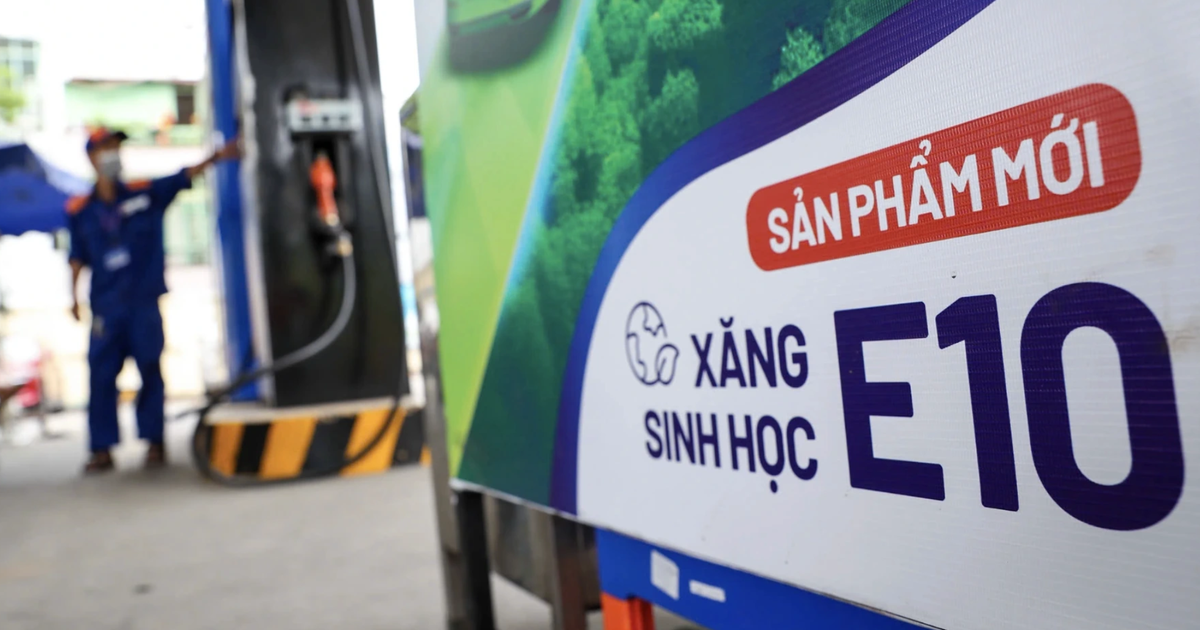 Bộ Công thương đề xuất điều chỉnh thuế để hạ giá xăng E10