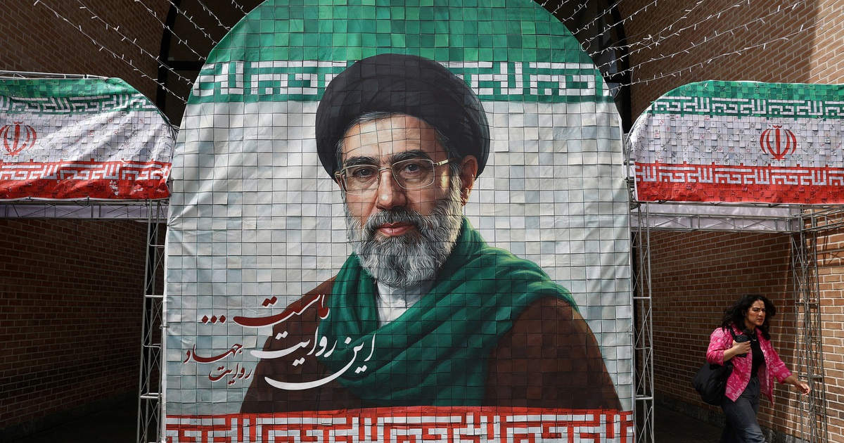 Rộ tin Lãnh tụ tối cao Iran ra chỉ thị quan trọng về uranium