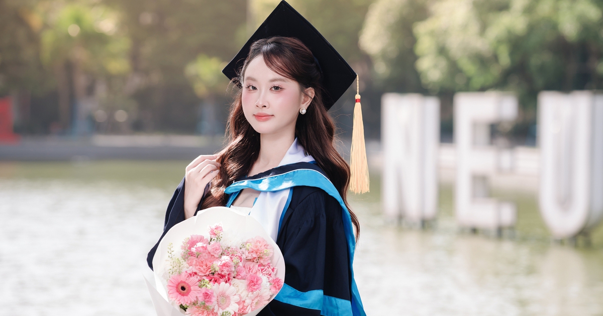 Xinh đẹp và giỏi giang, nữ sinh tốt nghiệp trước hạn với GPA tuyệt đối