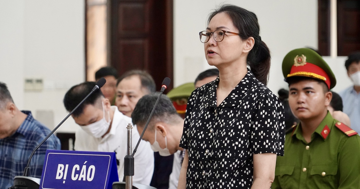 Nói lời sau cùng, cựu Cục trưởng Trần Việt Nga xin tòa giảm án cho chồng