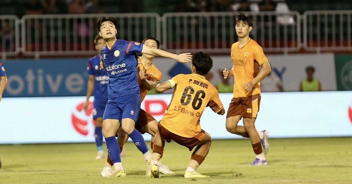 Vòng 24 V-League: Nghiệt ngã vòng xoáy trụ hạng