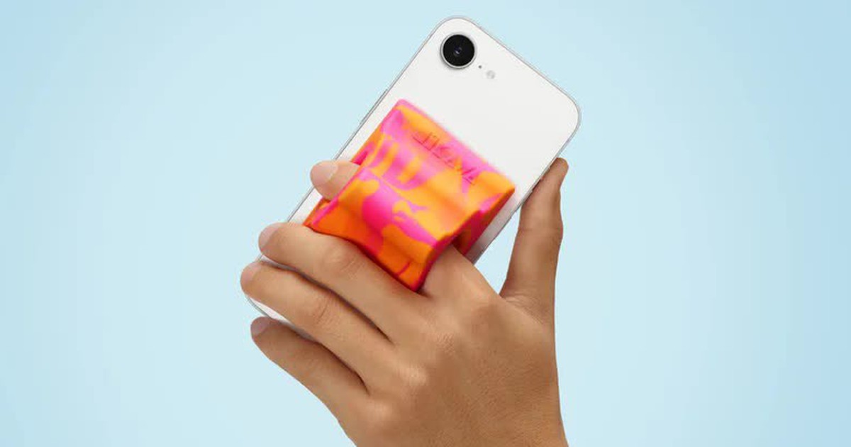 Apple bán lại phụ kiện iPhone từng 'cháy hàng' với giá mềm hơn
