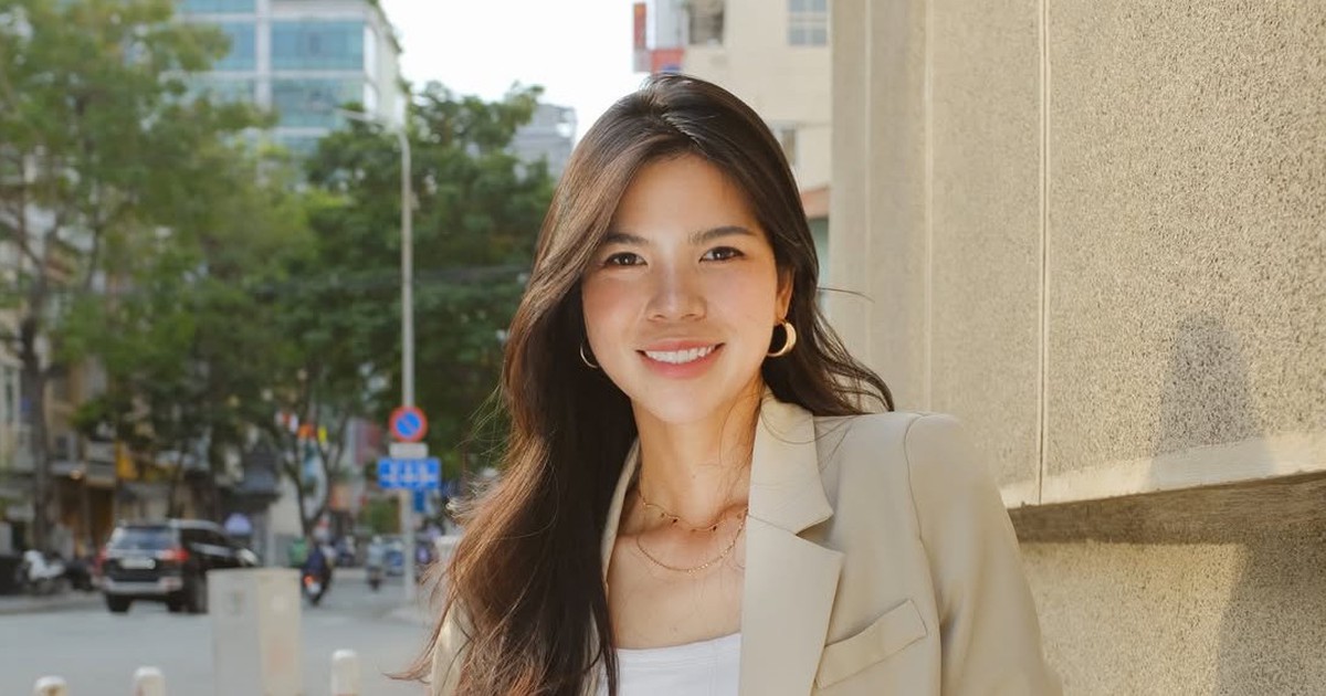 Diện áo khoác ngoài đa năng cho những ngày bận rộn