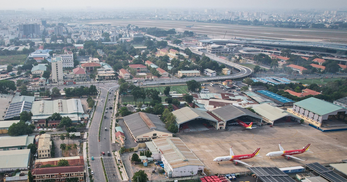 Chuyên gia: TP.HCM nên làm đô thị sân bay cạnh Tân Sơn Nhất và gần Long Thành