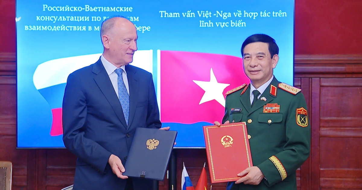 Bộ Quốc phòng ký kết hợp tác về biển với Nga