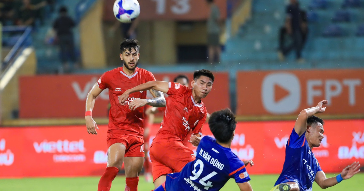 ‘Bắt’ Thể Công Viettel phải chia điểm, PVF-CAND thoát đáy ngoạn mục: Đua trụ hạng vẫn cực khó đoán
