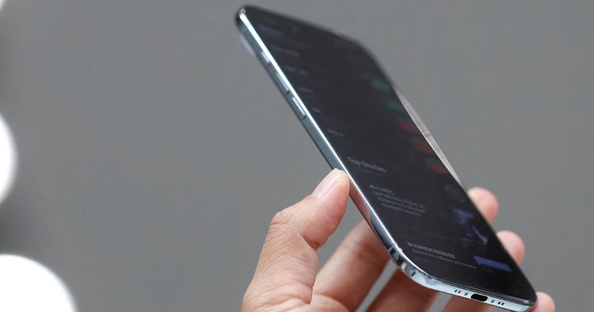 Xiaomi thừa nhận gặp khó với điện thoại siêu mỏng như iPhone Air
