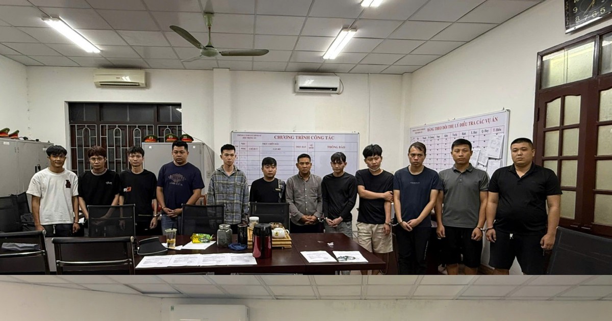 Livestream 'cắt đá tìm ngọc' lừa 32.000 người Việt Nam