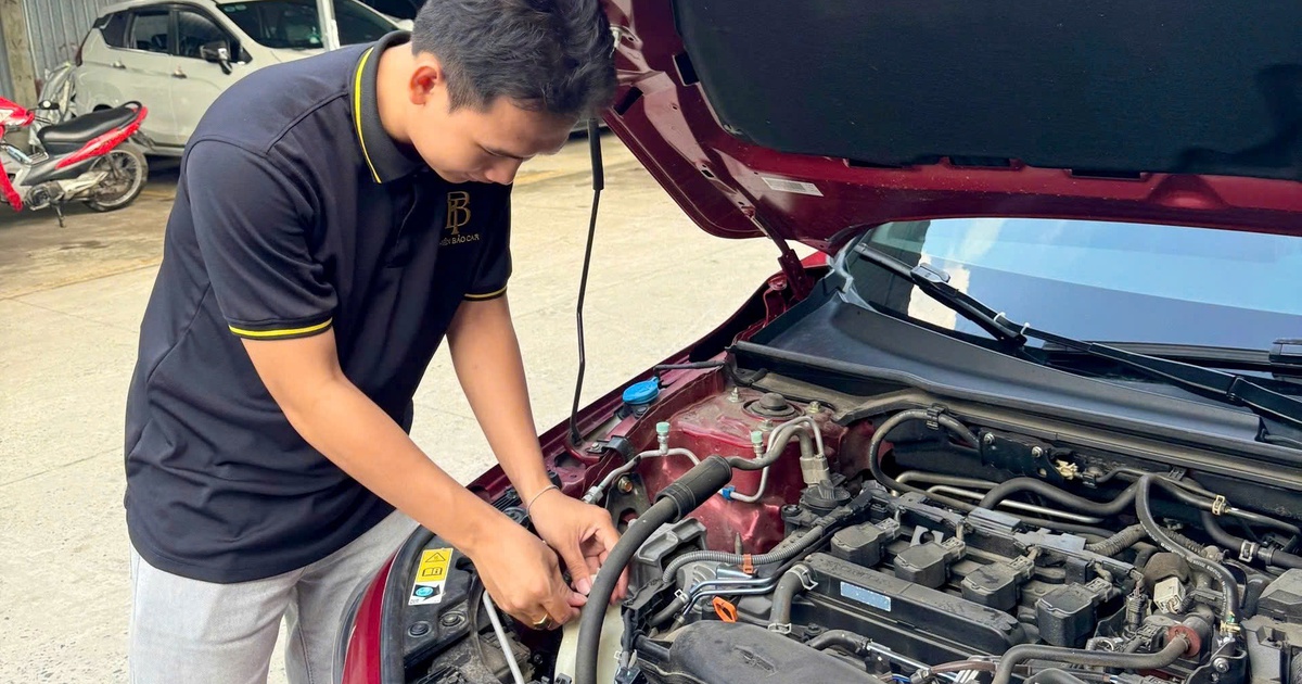 Thuê ô tô tự lái ở TP.HCM: "Canh bạc" của chủ xe