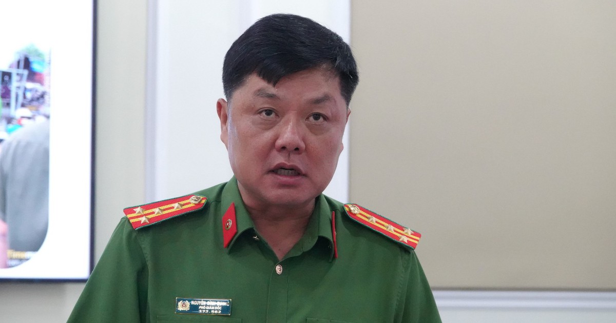 Cao điểm xử lý lấn chiếm vỉa hè: Công an TP.HCM phạt 408 bãi xe không phép