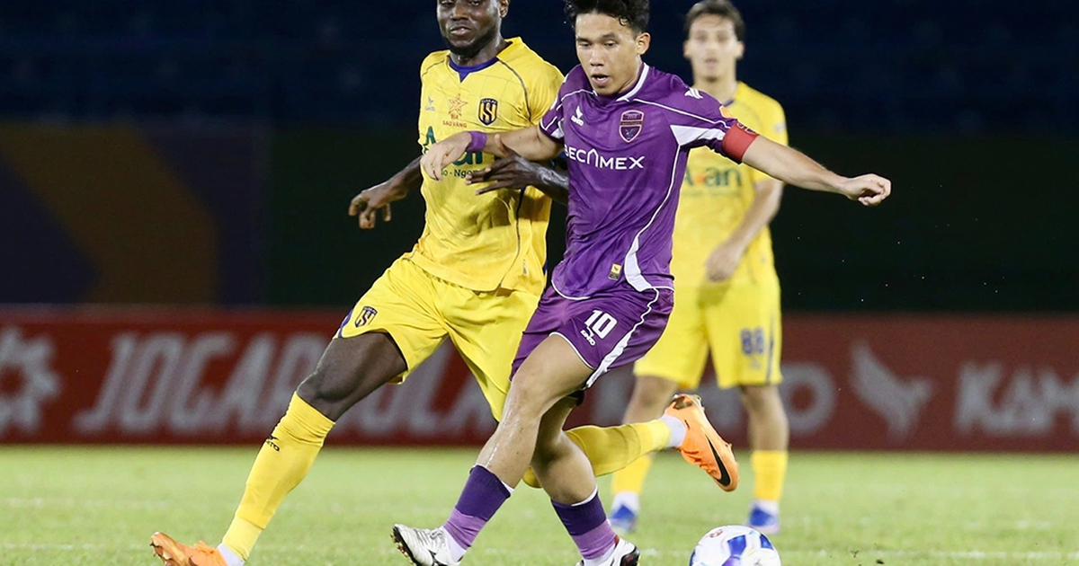Đua trụ hạng V-League đảo chiều ngoạn mục