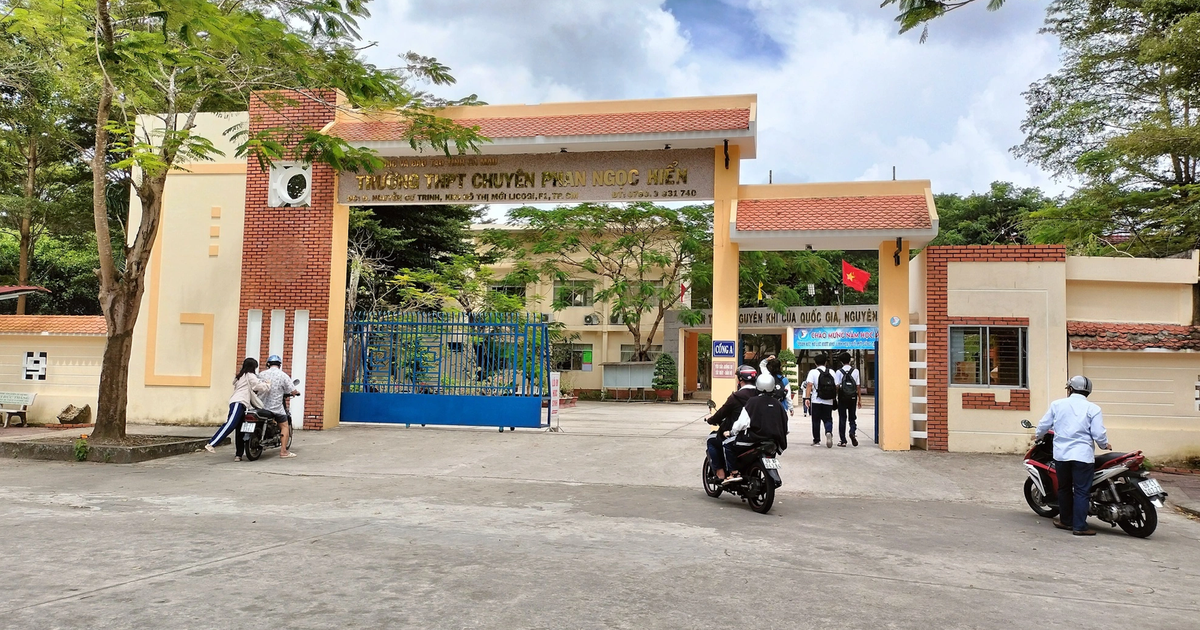 Cà Mau: Thi tuyển vào lớp 10 đóng tối đa 250.000 đồng/học sinh/đợt thi