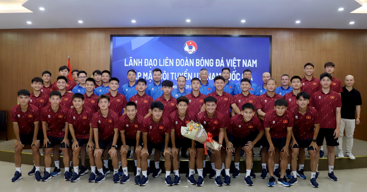 U.19 Việt Nam chưa đủ lực lượng do cầu thủ bận thi tốt nghiệp THPT