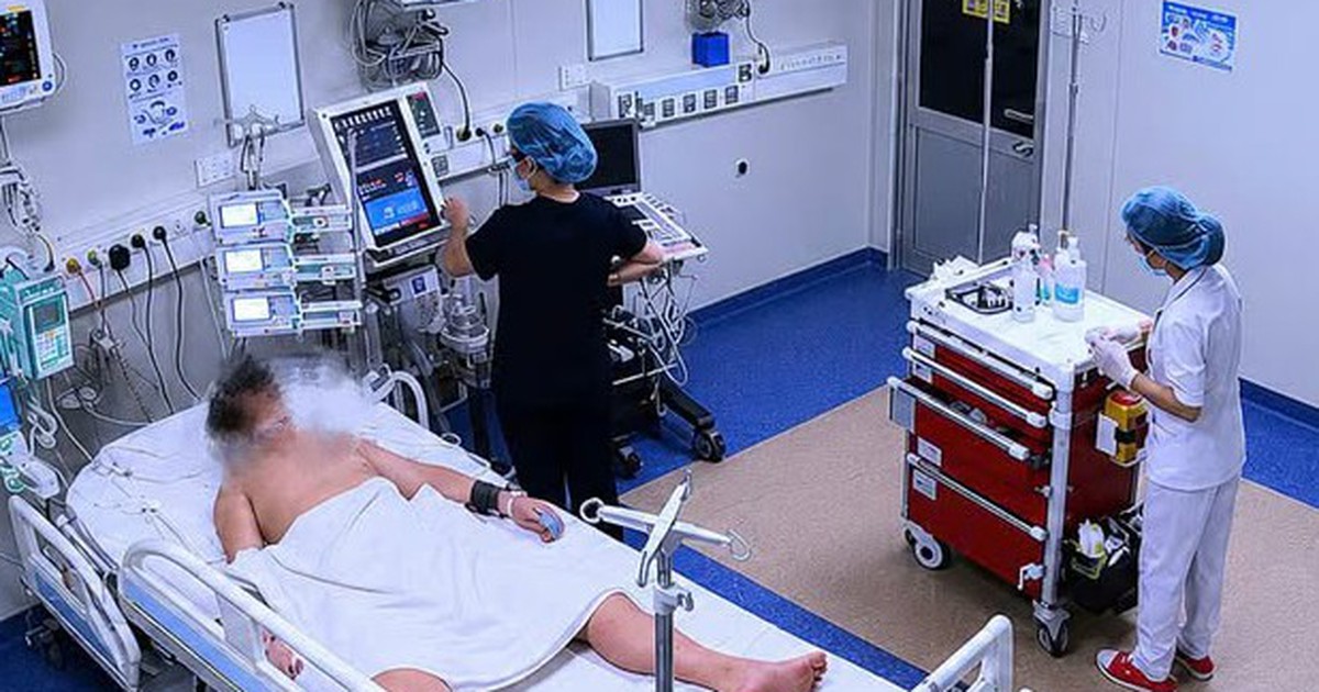 TP.HCM: Cứu bệnh nhi nhiễm não mô cầu thể viêm màng não biến chứng nguy kịch