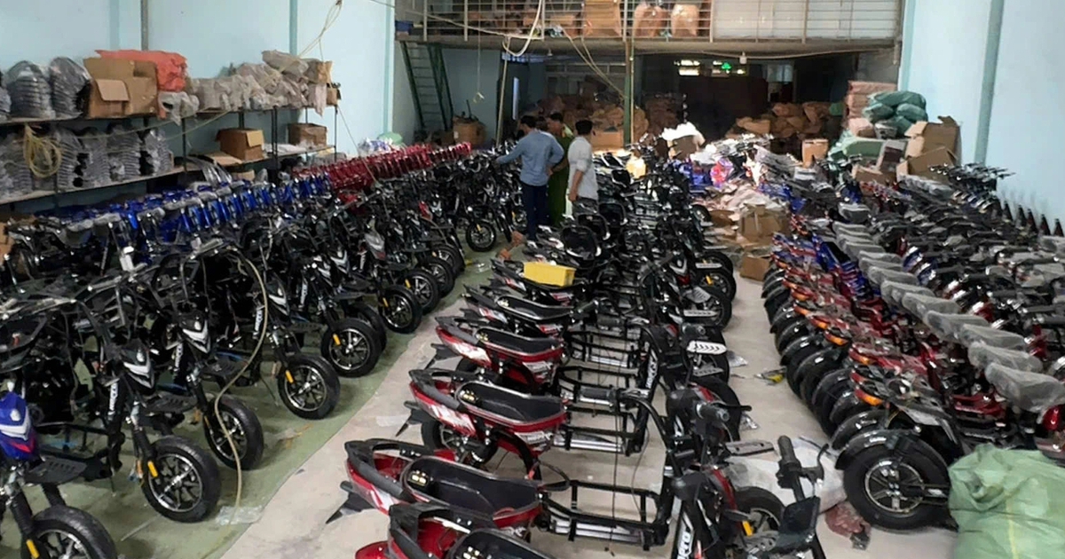 Công an TP.HCM triệt phá xưởng xe điện lậu và tái chế pin cũ