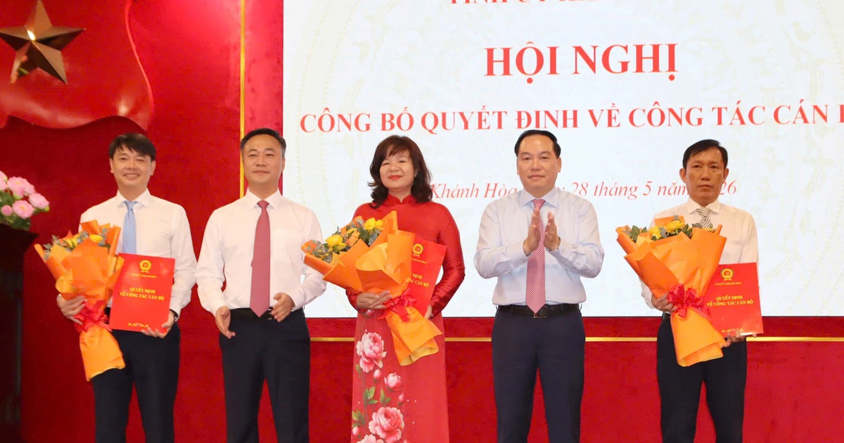Khánh Hòa bổ nhiệm Giám đốc Sở Giáo dục và Đào tạo, Chánh văn phòng Tỉnh ủy