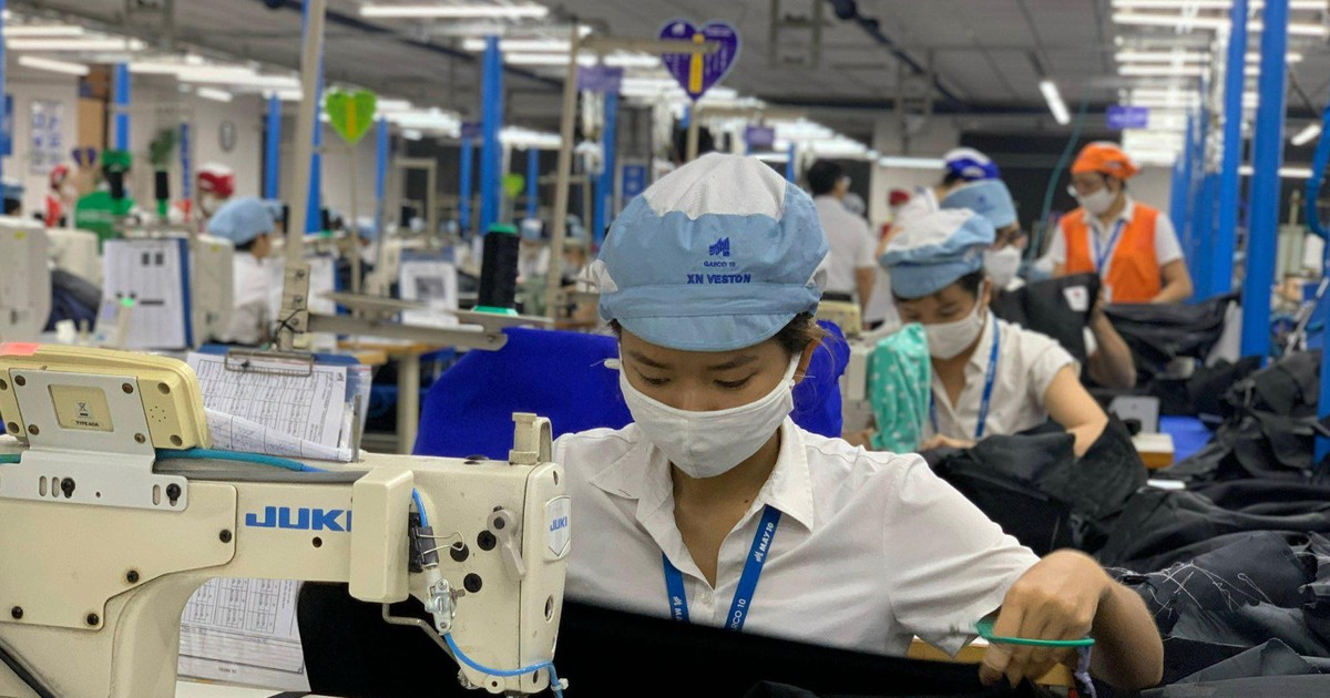 C&ocirc;ng đo&agrave;n sẽ tiếp tục kiến nghị tăng lương tối thiểu