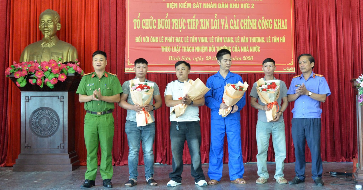 Xin lỗi c&ocirc;ng khai 5 người bị can truy tố oan 'cướp t&agrave;i sản' sau hơn 10 năm