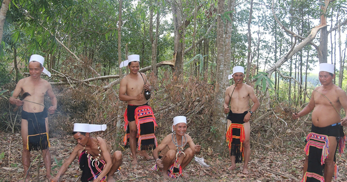 Người Giẻ Triêng với tục 'ăn than