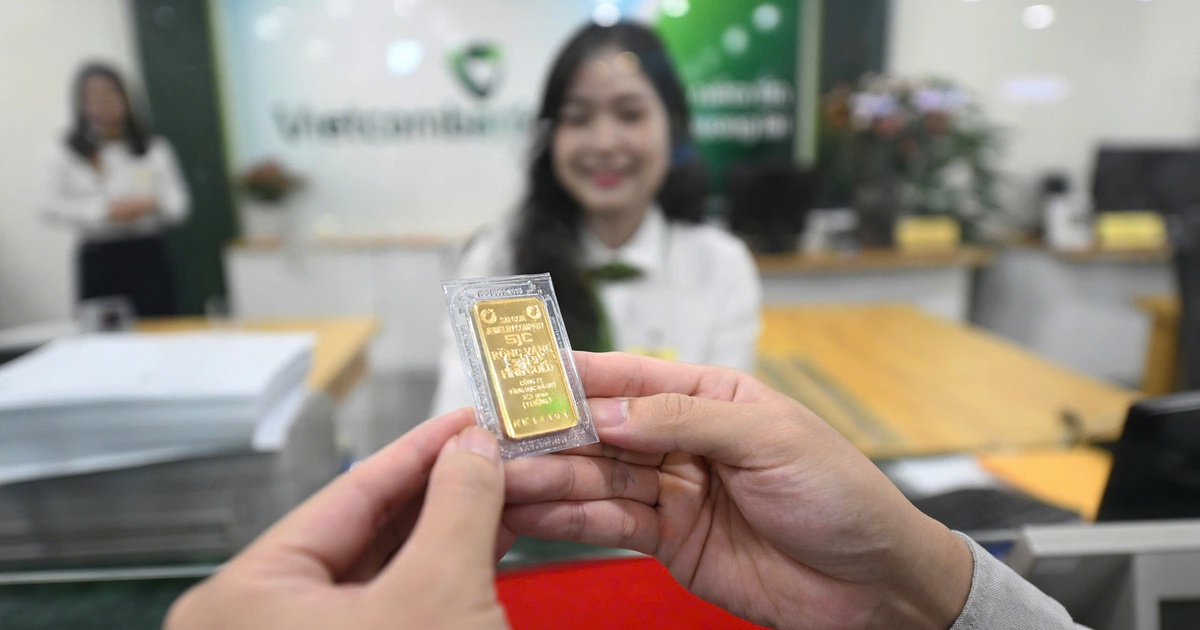 Giá vàng hôm nay 4.5.2026: Trong nước tăng, ngược chiều thế giới