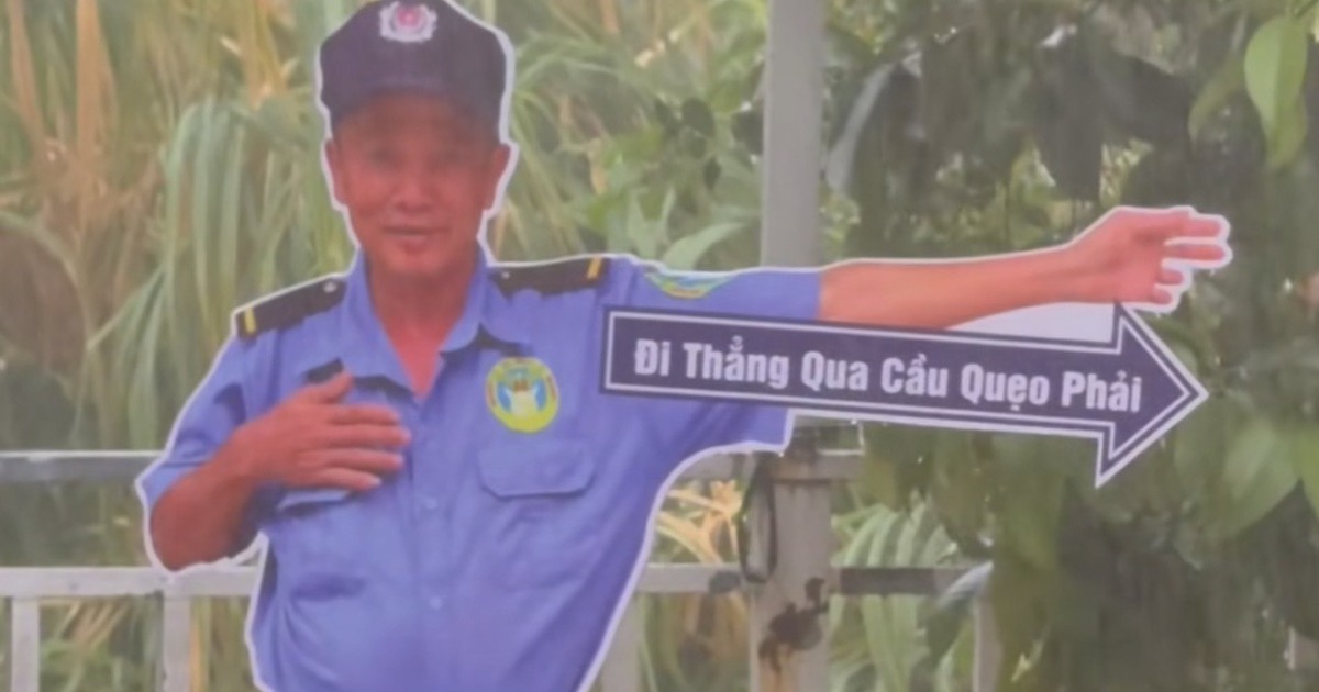 Tấm biển 'chú bảo vệ' ở quán cà phê: Cách làm độc lạ giúp người giữ xe đỡ vất vả