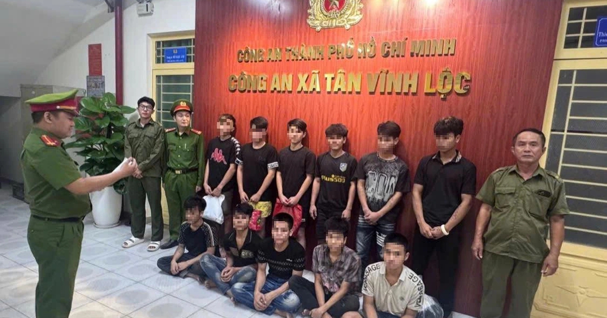 Khởi tố 11 bị can trong vụ hai nhóm thanh thiếu niên hỗn chiến ở TP.HCM