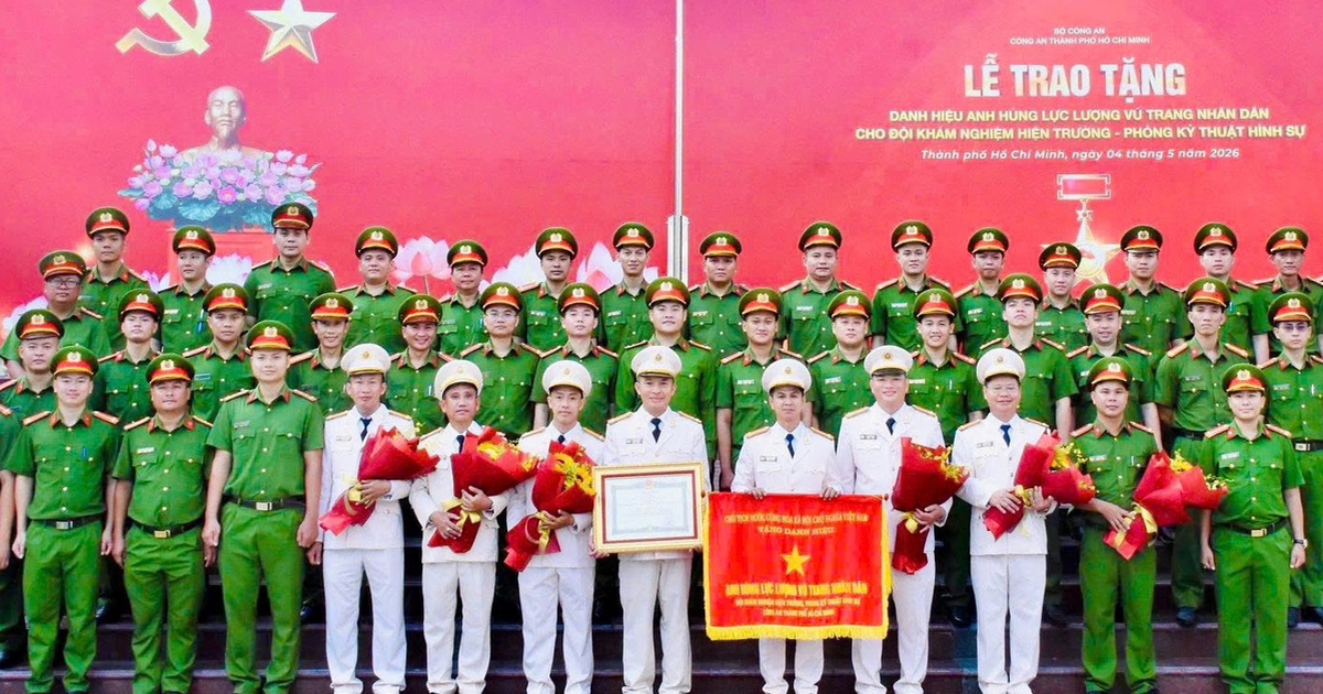 Hai tập thể Công an TP.HCM nhận danh hiệu Anh hùng lực lượng vũ trang nhân dân