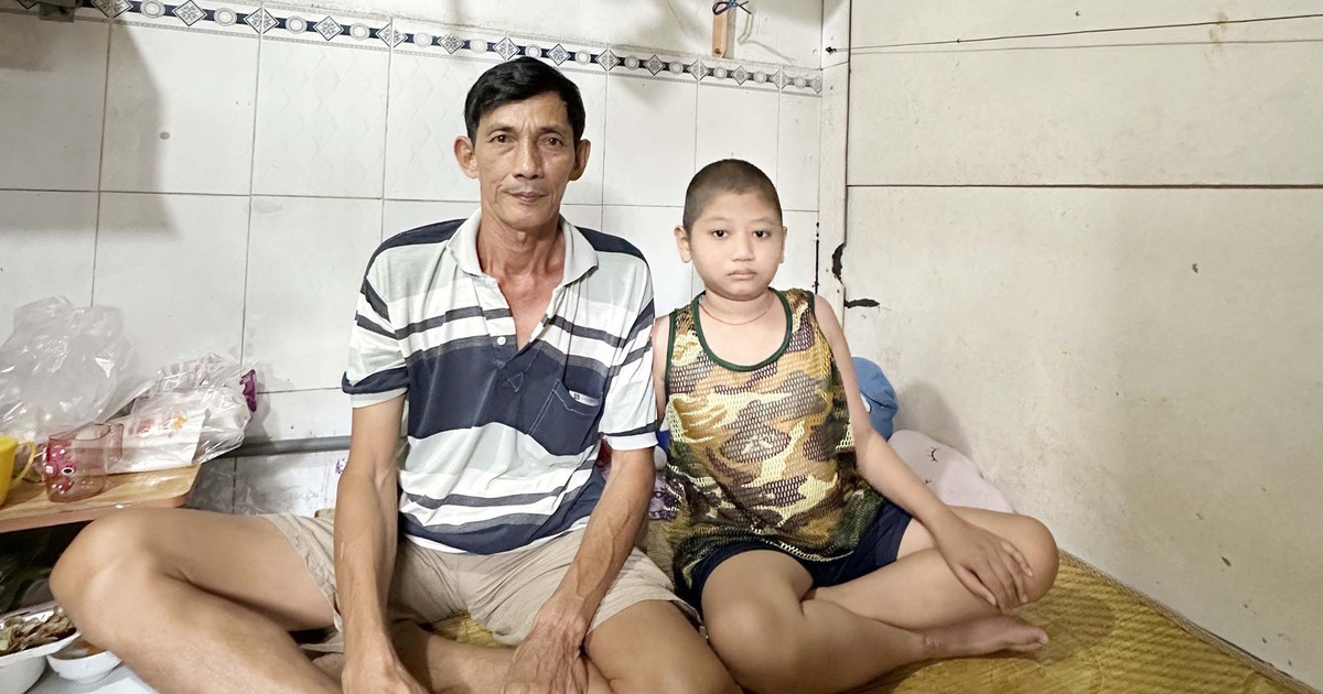 Cầm cố nhà đất vẫn không đủ tiền chữa bệnh cho cháu