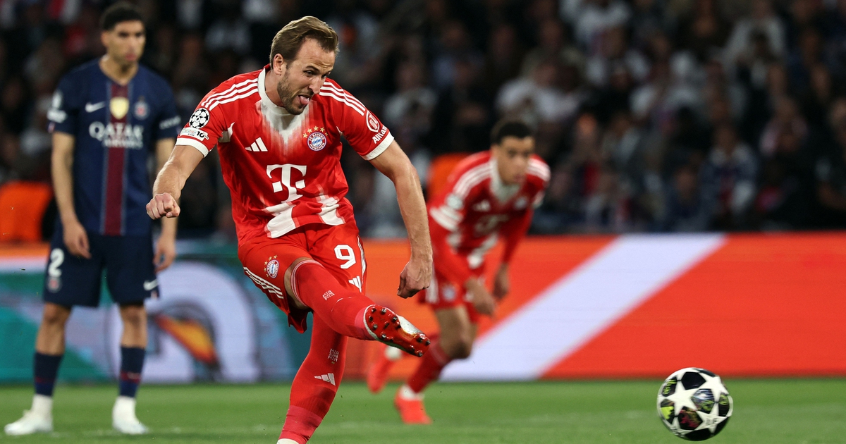 Bayern chống lại lịch sử