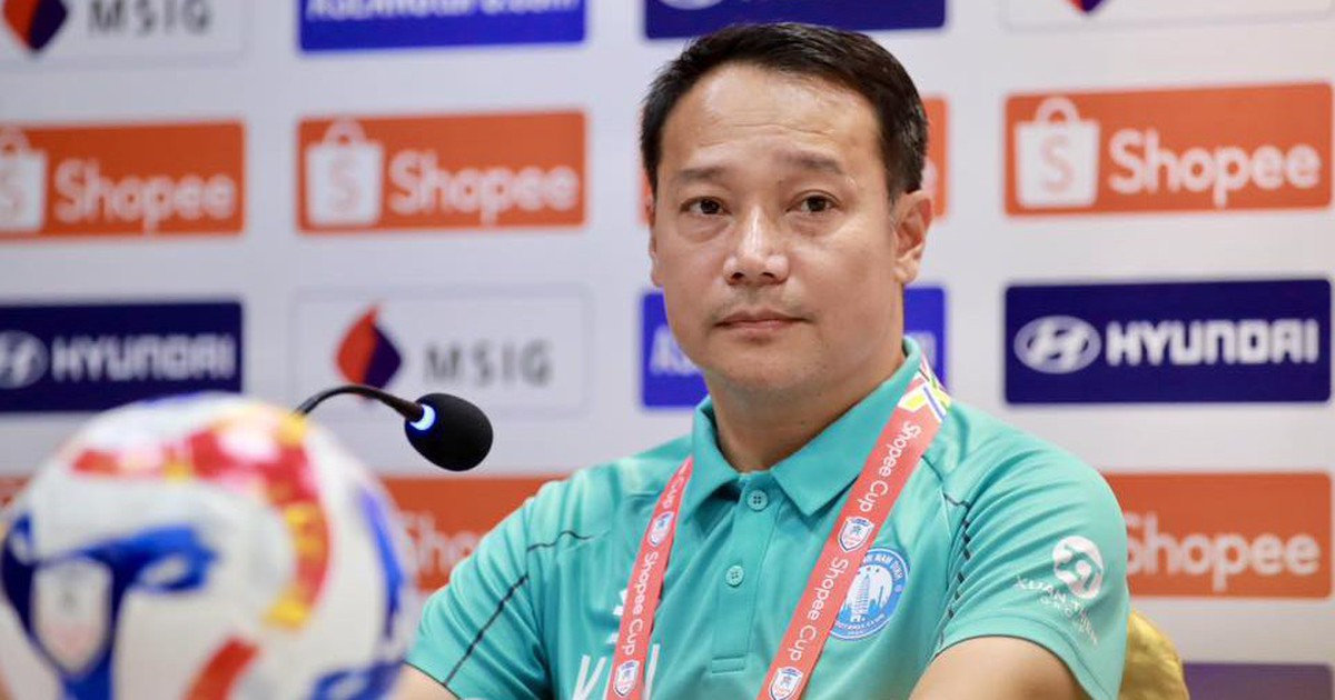 HLV Nam Định tuyên bố chơi tấn công để thắng đẹp, HLV Selangor ‘đáp trả’ cực gắt
