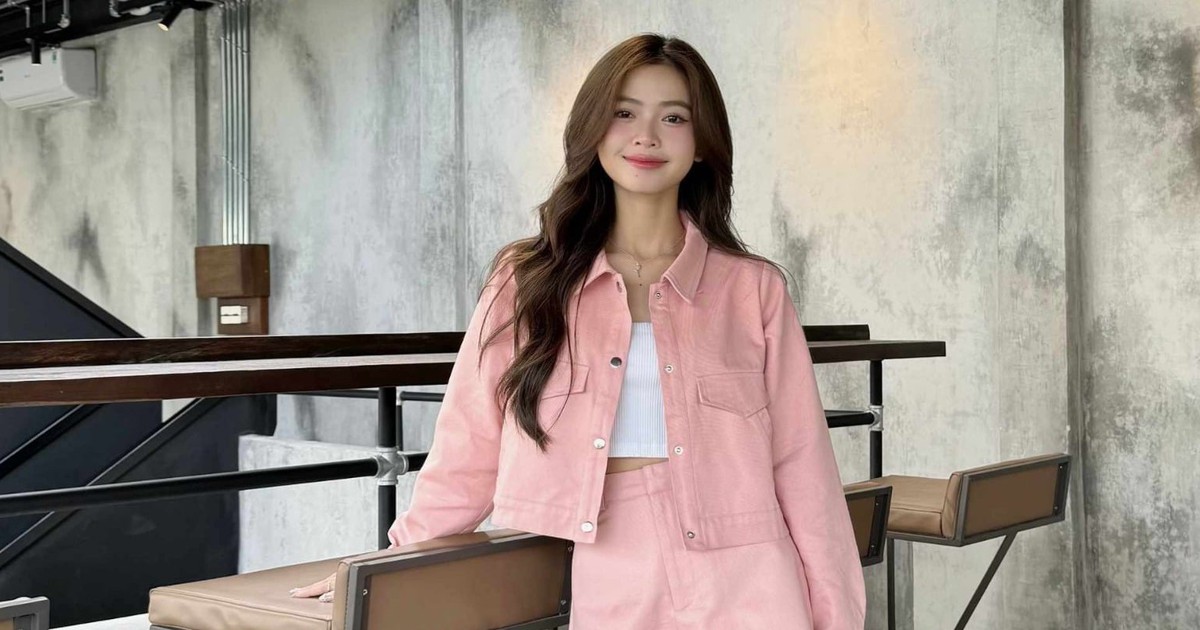 Yêu chiều bản thân với những trang phục sắc hồng ngọt ngào