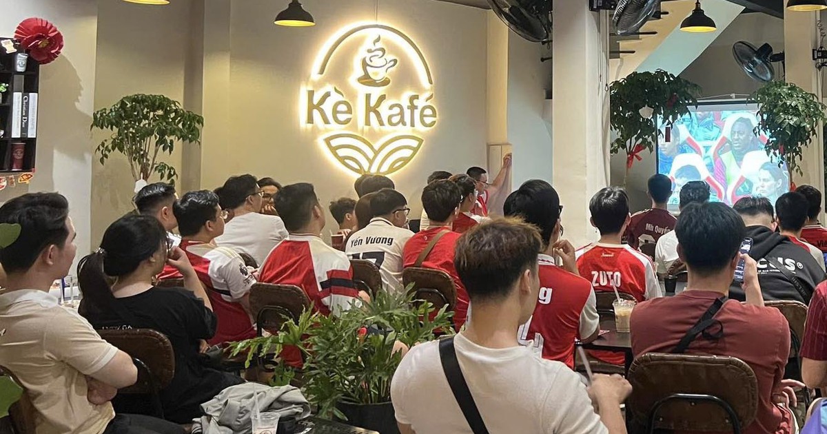 Những cạm bẫy từ kèo 'bát phở, chầu cà phê' mùa World Cup