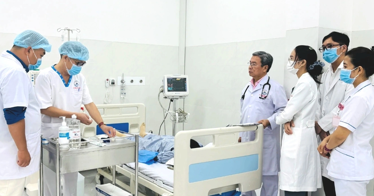 Chấm dứt cảnh 'ly hương chữa bệnh' cho người suy thận mạn ở Côn Đảo