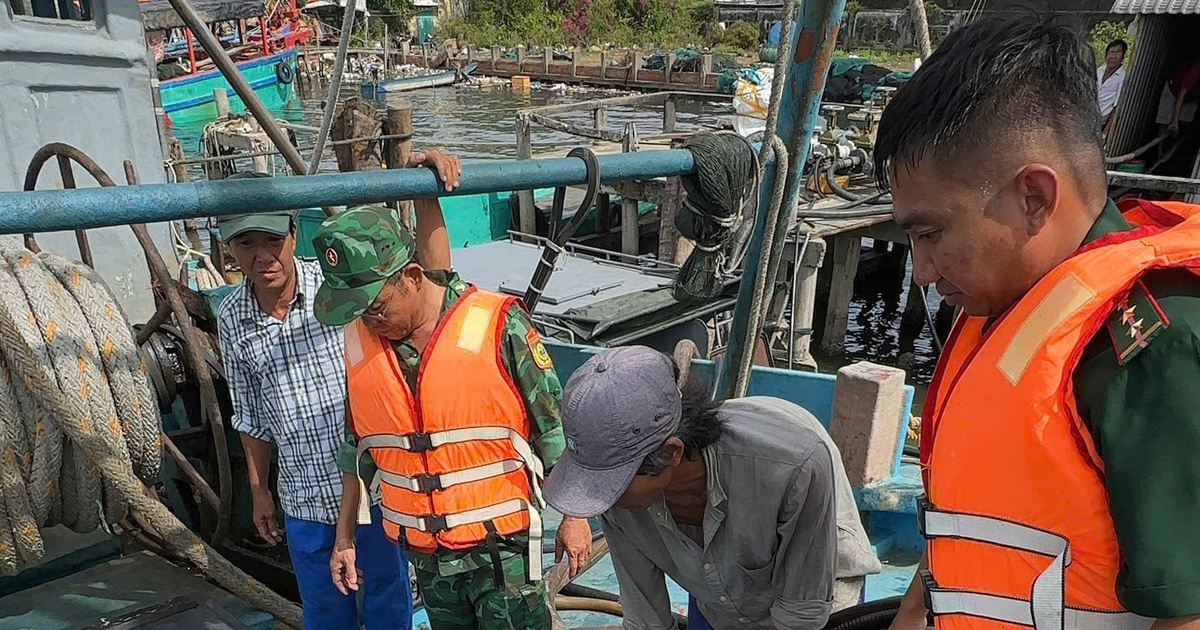 Phát hiện tàu cá chở hơn 31.000 lít dầu DO không rõ nguồn gốc