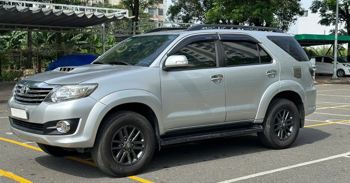 Xe SUV 7 chỗ nào rớt giá nhanh nhất sau 10 năm sử dụng?