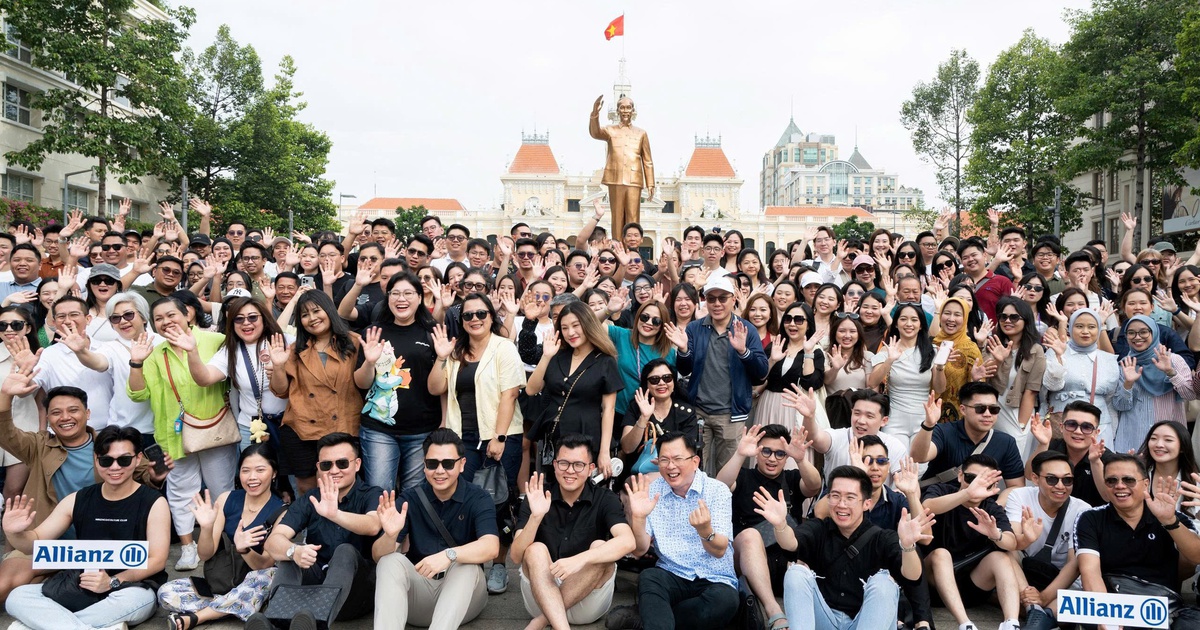 TP.HCM đón đoàn khách MICE gần ngàn người