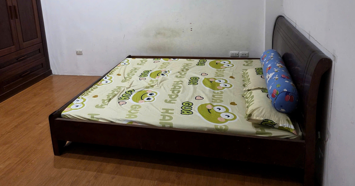 Bé gái 4 tuổi bị bạo hành 'không còn sự sống' khi xe cứu thương đến