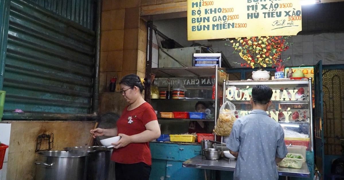 Hẻm món chay Xóm Giá ở TP.HCM: Từ hơn 20 quán nay chỉ còn vài tiệm đỏ lửa