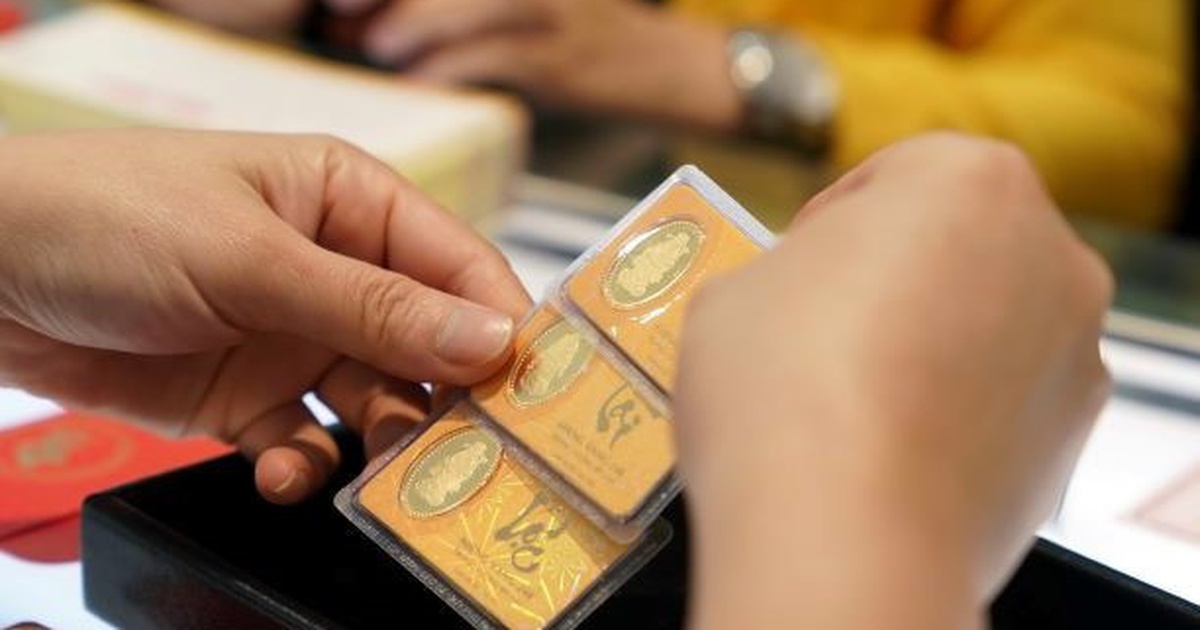 Giá vàng hôm nay 7.5.2026: Bật tăng 1,5 triệu đồng lên trên 167 triệu đồng mỗi lượng