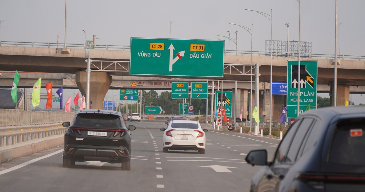Cao tốc Biên Hòa - Vũng Tàu phấn đấu thông xe toàn tuyến trong tháng 5