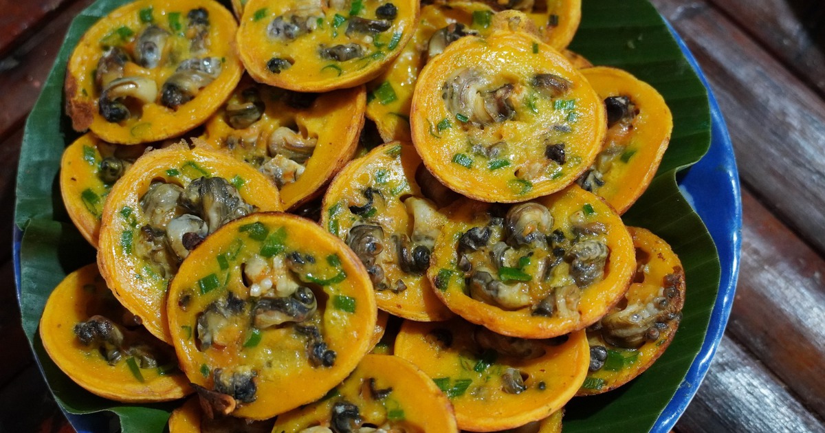 Bánh khọt ốc đắng miền Tây: Món ăn nghe lạ nhưng khiến nhiều du khách nhớ mãi