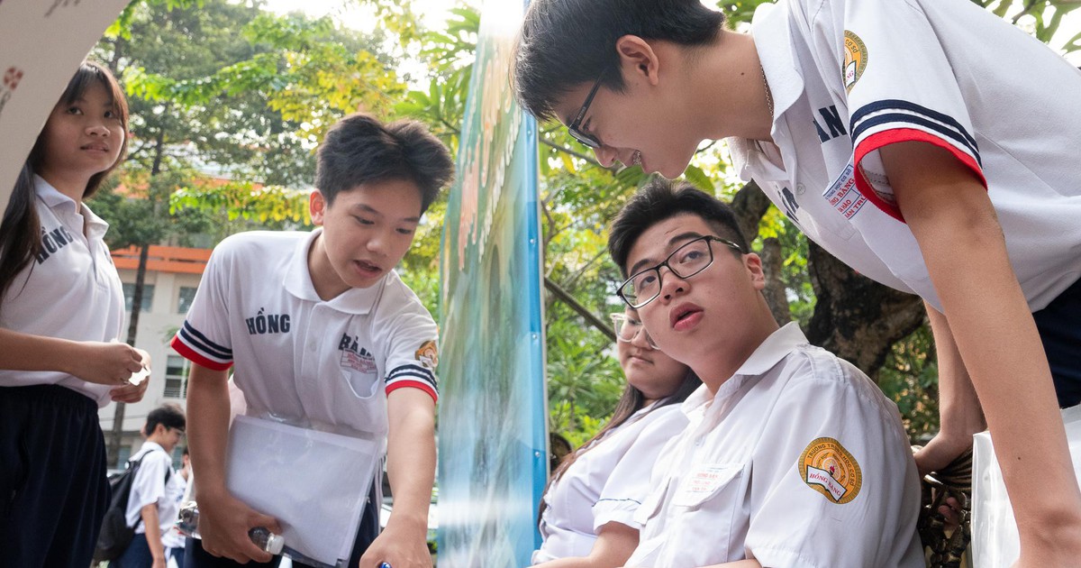 Thi lớp 10 TP.HCM: Tình hình thí sinh điều chỉnh nguyện vọng đến ngày cuối