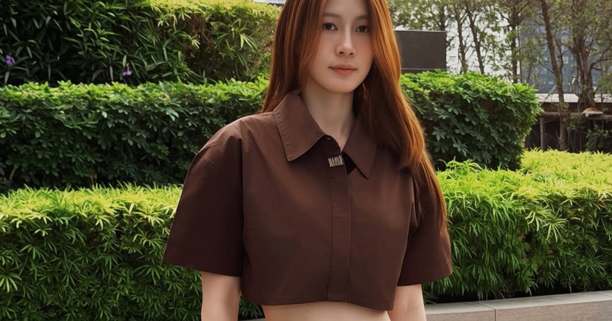 Phối đồ với áo crop top giúp nàng khoe dáng đầy cuốn hút