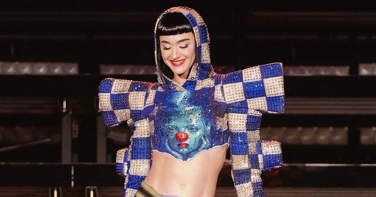 Katy Perry bị chê 'hết thời' sau khi được mời biểu diễn tại lễ khai mạc World Cup