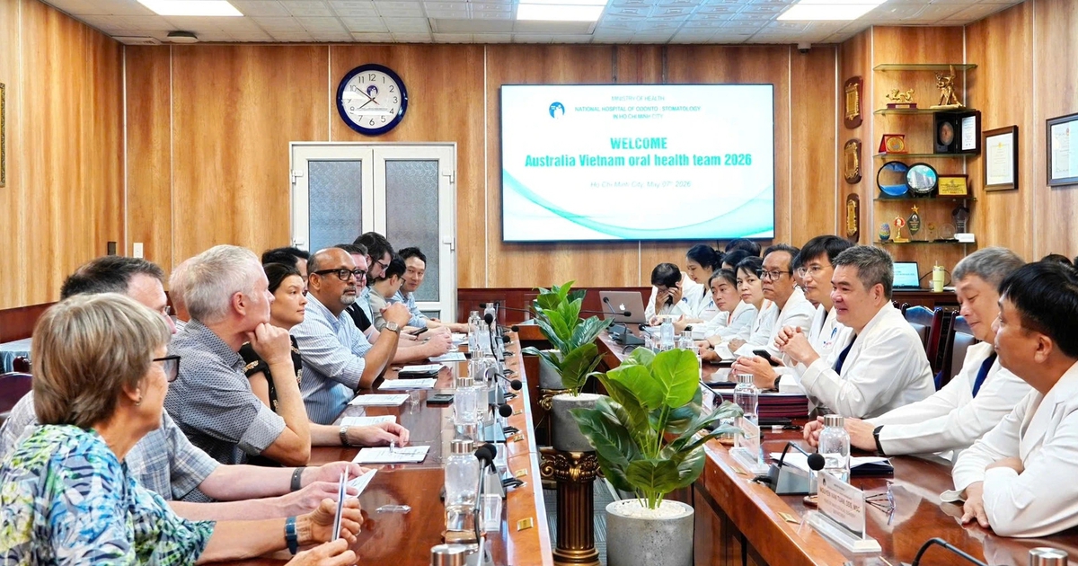 Chuy&ecirc;n gia nước ngo&agrave;i phối hợp xử l&yacute; bệnh răng h&agrave;m mặt phức tạp