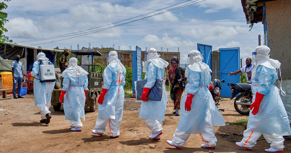 Ca nhiễm Ebola ở châu Phi tăng, Mỹ giục châu Âu siết đi lại