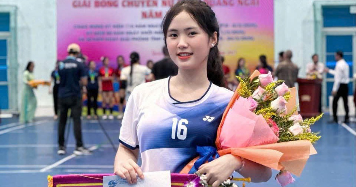 Cô gái được gọi là 'hoa khôi bóng chuyền'